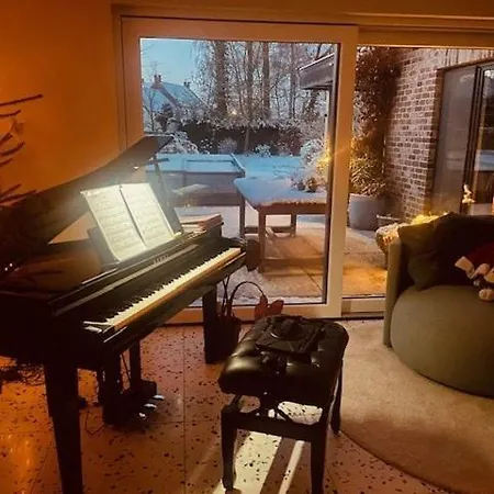 Familial Le Sauvage A 10 Minutes Pairi Daiza Piscine Et Chiens Ok Дом отдыха