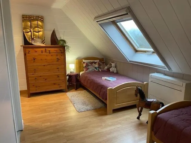 Ferienhaus Familial Le Sauvage A 10 Minutes Pairi Daiza Piscine Et Chiens Ok Chievres